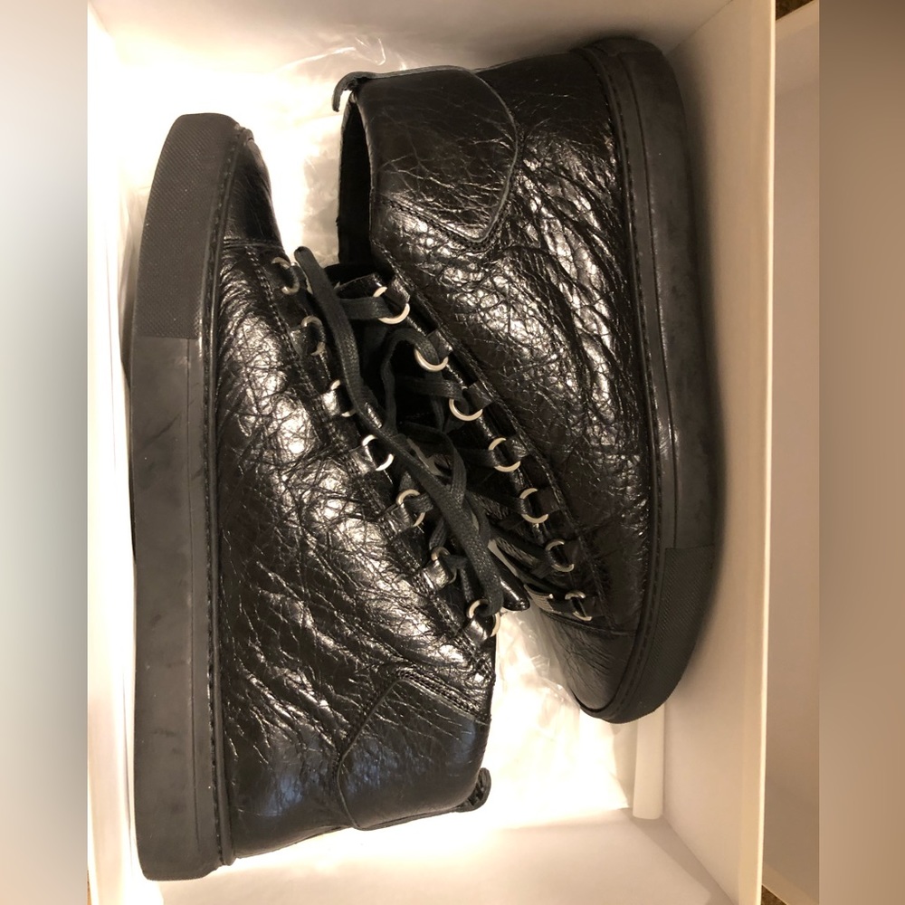 Black Balenciaga Sz. 42